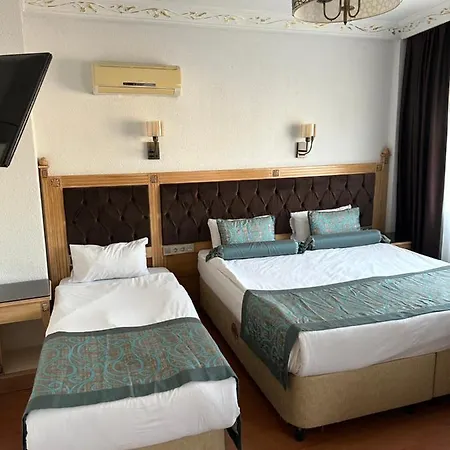 Blue Tuana Old 3* Стамбул