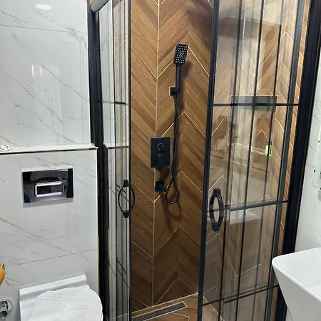 Отель Blue Tuana Old 3*