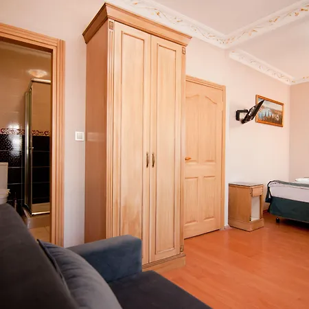 Blue Tuana Old Отель 3*