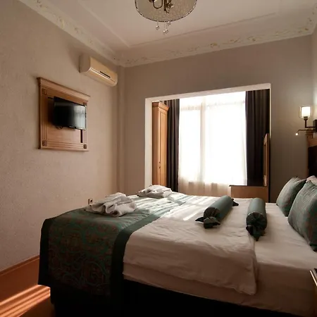 Blue Tuana Old 3* Стамбул