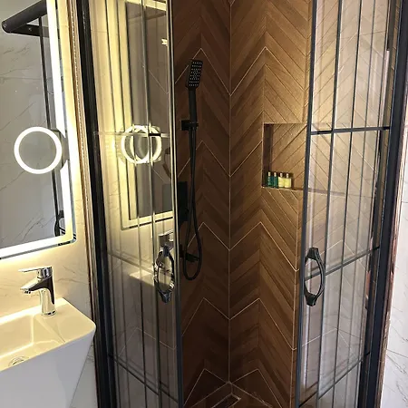 Blue Tuana Old 3*