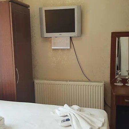 Blue Tuana Old Hotel 3*