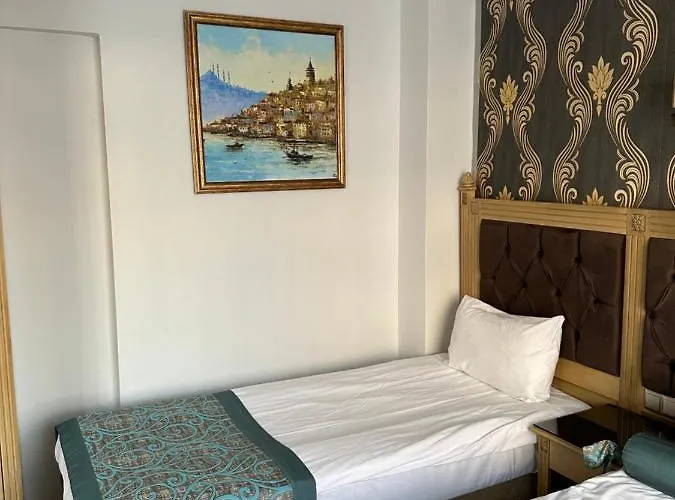 Blue Tuana Old Hotel