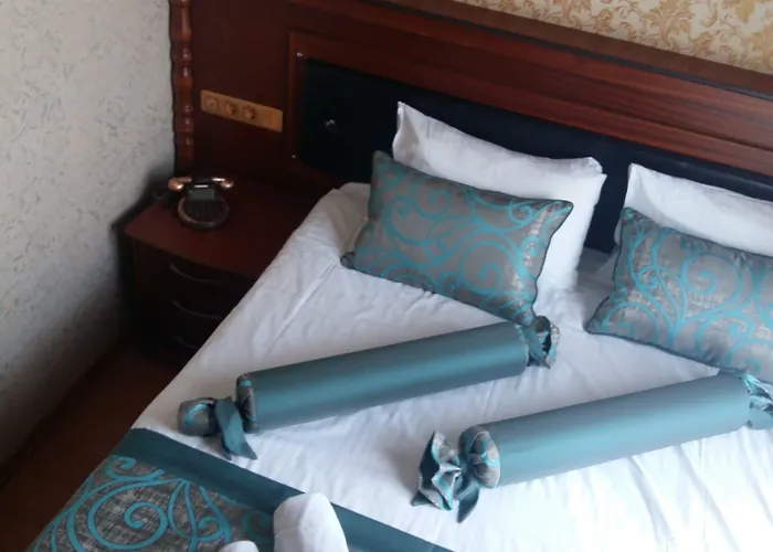 Blue Tuana Old Hotel 3*